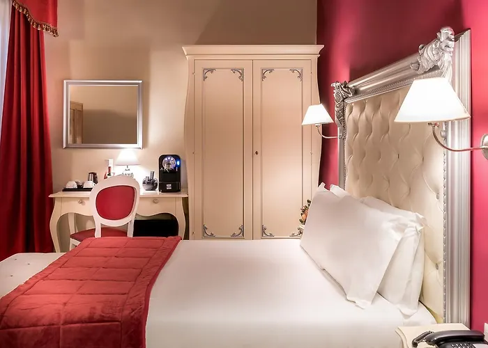 Отель Ginori Al Duomo - Dbe Флоренция